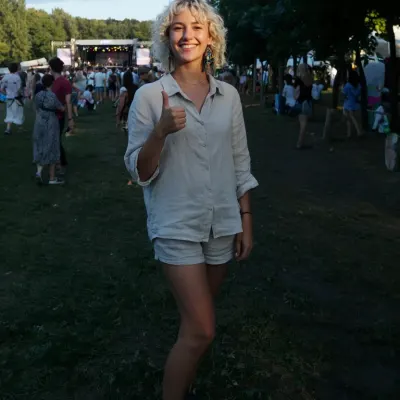 Есения, 23